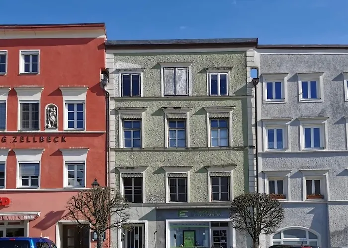 Greenhouse Apartment Am Stadtplatz