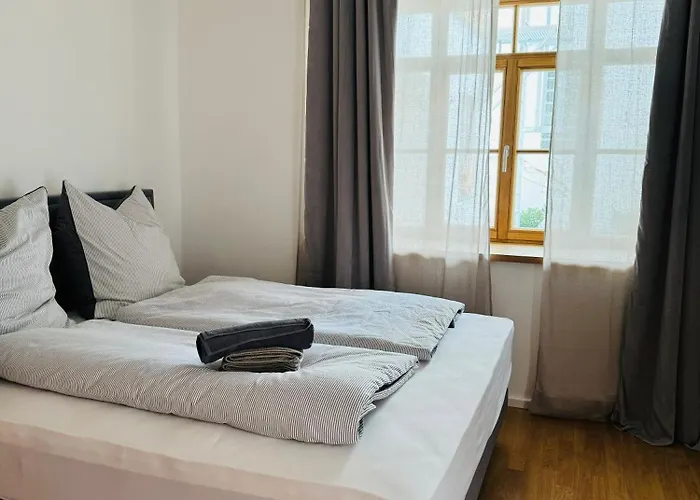 Greenhouse Apartment Am Stadtplatz